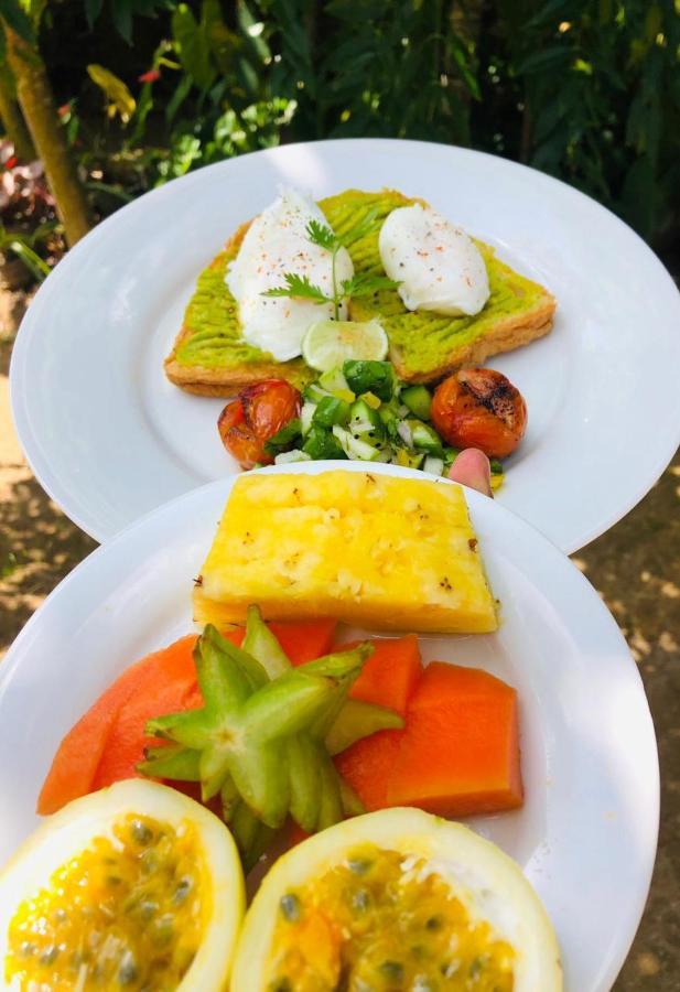 Bed and Breakfast Haus 35 Weligama Esterno foto